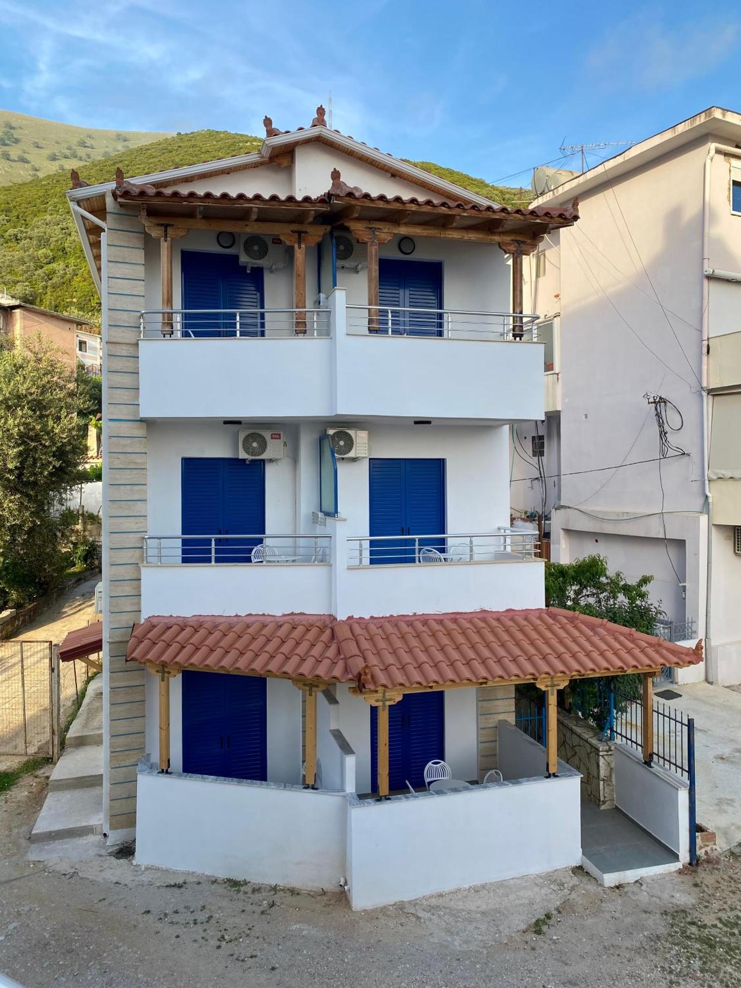 Itaka Summer Rooms Lukova מראה חיצוני תמונה